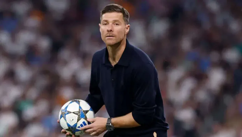 تشابي ألونسو يراهن على فينيسيوس ويضع حدودًا واضحة لمبابي (فيديو)