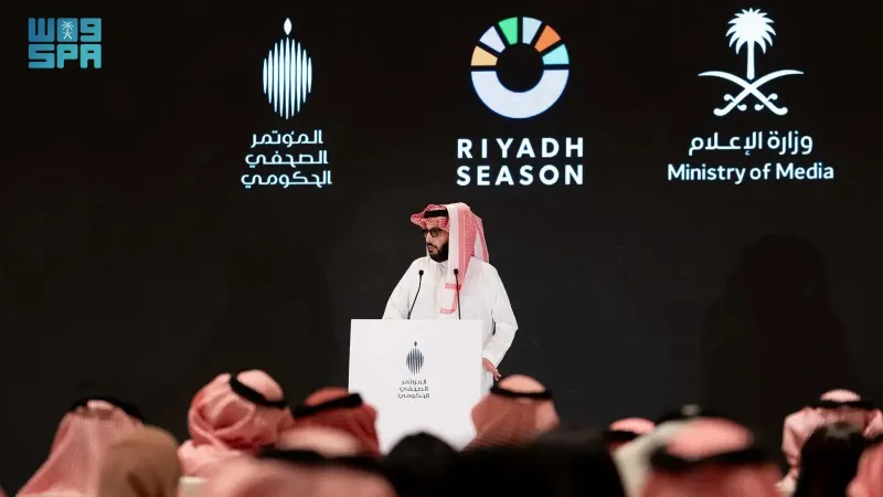 تركي آل الشيخ يكشف تفاصيل مسيرة افتتاح موسم الرياض 2025 (فيديو)