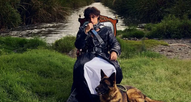 ذكورة بلا صخب: كيف يُعيد الجيل الجديد صياغة معايير الجاذبية لدى الرّجل العربي