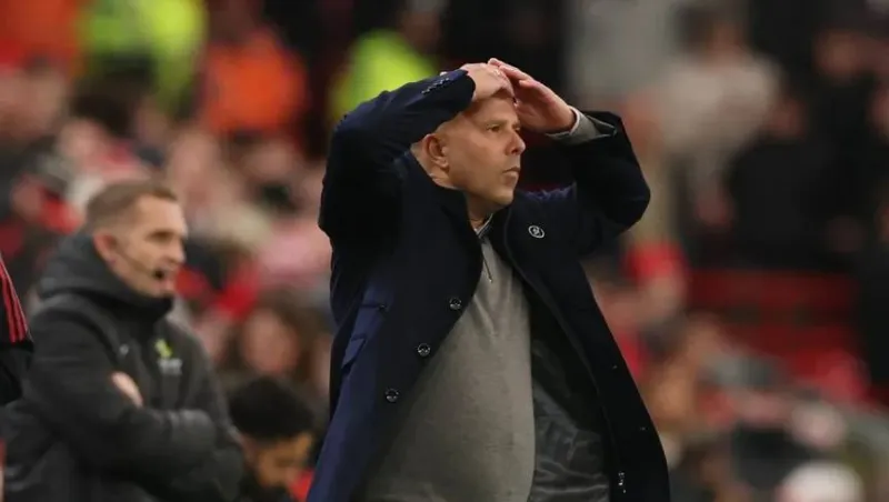 هل تراجع محمد صلاح؟ مدرب ليفربول يرد بعد الهزيمة أمام يونايتد