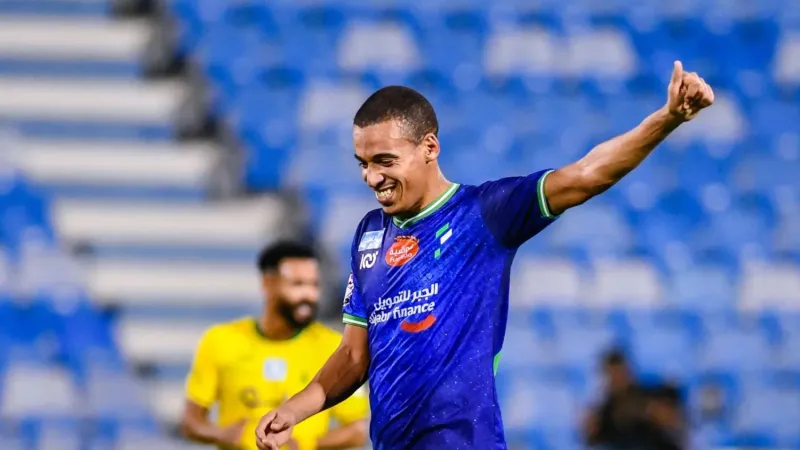 غياب مؤثر يضيف تحديات جديدة للفتح قبل مواجهة النصر