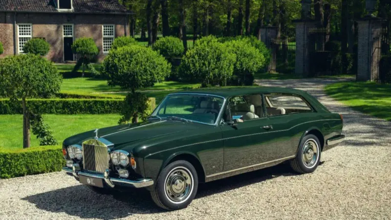 رولز-رويس كما لم ترها من قبل.. نسخة نادرة تتحول لمركبة رياضية مذهلة