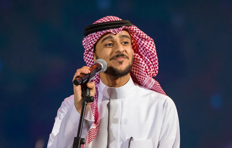 عايض يُكمل إصدار أغاني ألبومه "عايض 2025" مع أغنيتين جديدتين