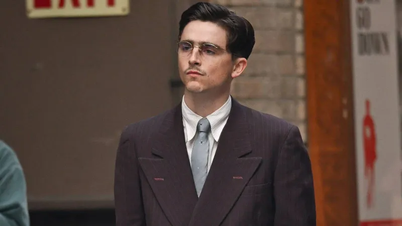 تسريبات صادمة تكشف مشاركة غوينيث بالترو في فيلم تيموثي شالاميه الجديد