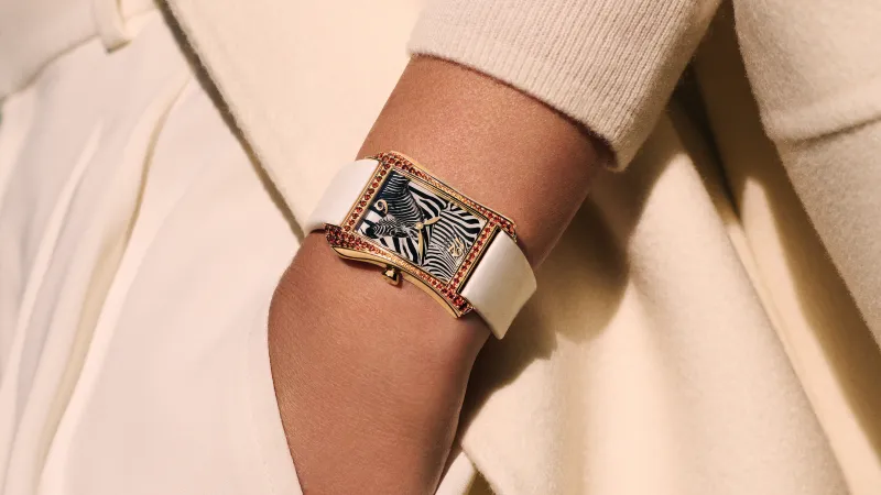 "غوندولو سيراتا" الجديدة من "باتيك فيليب".. أيقونة مترفة في عالم الدقّة والفخامة