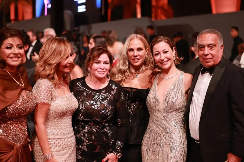 بين اللامع والتصاميم العصرية والبدل التوكسيدو.. أبرز إطلالات النجوم في افتتاح مهرجان الجونة 2025