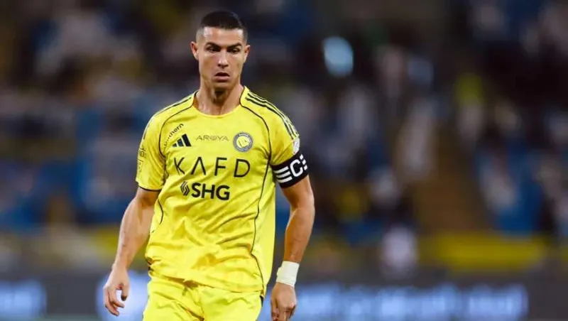 النصر السعودي يواصل تألقه ويتصدر دوري روشن بفوزه على الحزم بثنائية (فيديو)