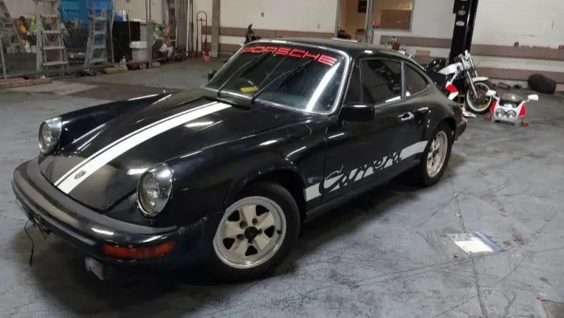 بعد 4 سنوات من سرقتها.. العثور على بورش 911 SC نادرة