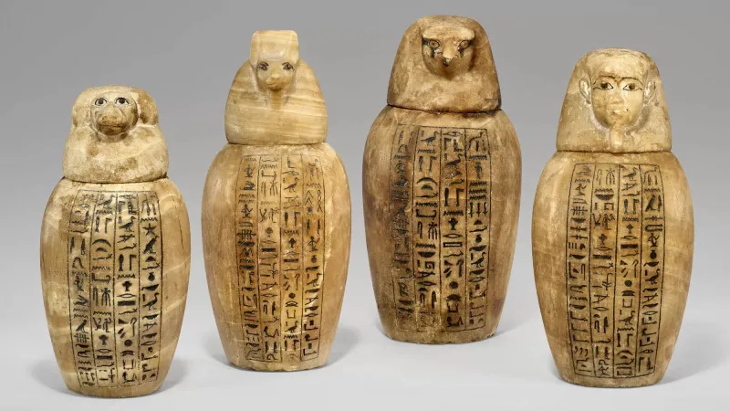 مزاد كريستيز للآثار يقلب التوقعات.. أرقام تفوق الخيال