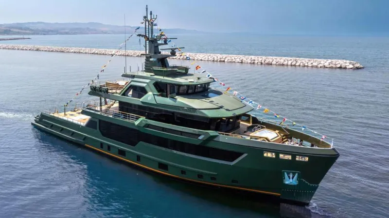 هل رأيت طحالب تنمو داخل يخت؟ ناسِبا يطرح تجربة غير مسبوقة (فيديو)