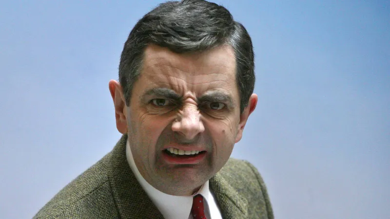 هل أنت مستعد لاقتناص أسطورة؟ سيارة مستر بين الكلاسيكية تنتظر المزايدين (فيديو)