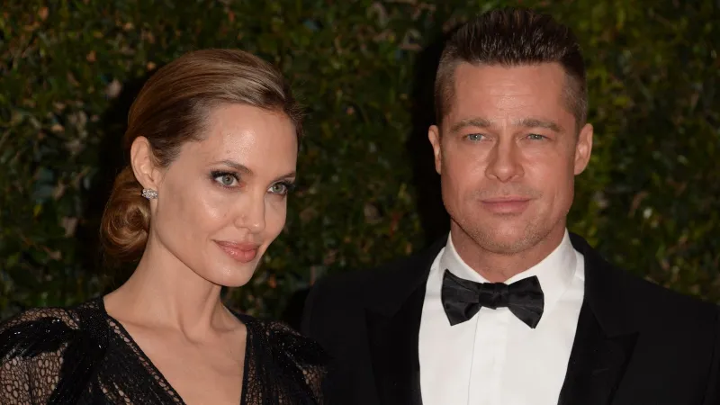 وثائق سرية تعيد براد بيت وأنجلينا جولي إلى ساحات المحاكم من جديد