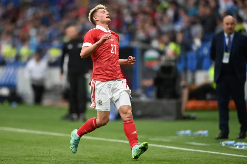 عصابة تحاول اختطاف لاعب دوري أبطال أوروبا الروسي موستوفوي!