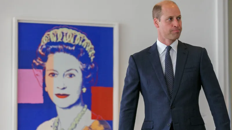 الأمير ويليام يكشف شغفه بكرة القدم وعلاقته بتوم هانكس وأستون فيلا