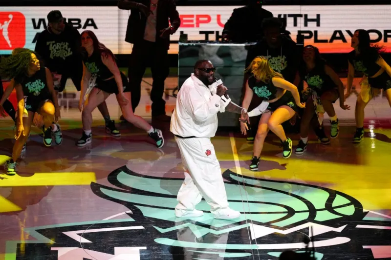 ريك روس يعرض عقاره الفاخر في فلوريدا للبيع مقابل هذا السعر