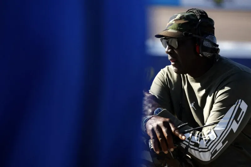 مايكل جوردن يظهر بساعة Greubel Forsey GMT الفاخرة.. سعرها يصل إلى 580 ألف دولار 