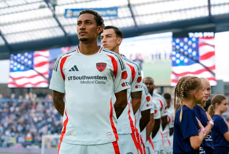 الأهلي السعودي يخطف الأضواء بعرض ضخم لضم بيدرينيو