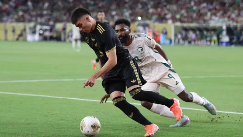 الاتحاد الآسيوي يعلن تعديل موعد مباراة السعودية والعراق في تصفيات كأس العالم