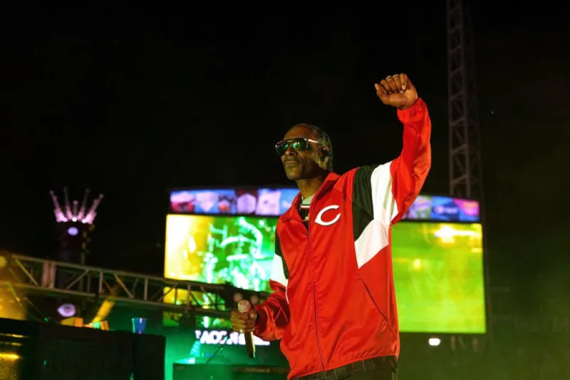 سنوب دوغ في عيد ميلاده الـ45: 160 مليون دولار ورحلة فنية وتجارية ناجحة 