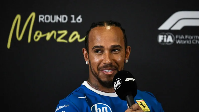 لويس هاميلتون يحقق رقمًا قياسيًا في الفورمولا 1 رغم تحدياته مع فيراري