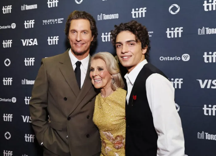 ليفي ماكونهي يكشف كواليس أول فيلم له أمام والده ماثيو