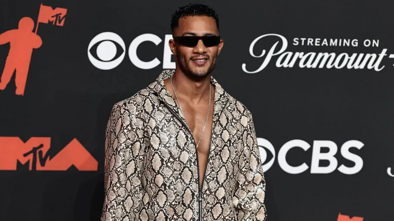 "ولا ليلة" تجمع محمد رمضان بمنتج عالمي في أول تعاون موسيقي من نوعه (فيديو)