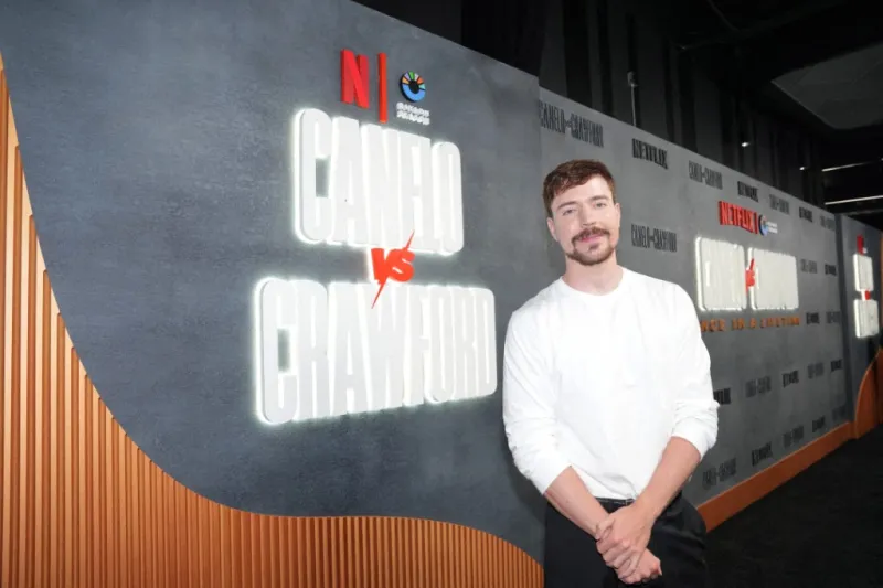 مستر بيست يخطط لدخول عالم المال بمشروع جديد يثير التساؤلات