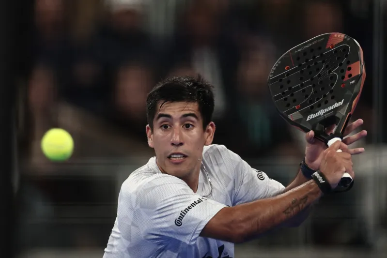 تشينغوتو وغالان يُحققان فوزًا تاريخيًا ضد تابيا وكويلو في نهائي بريميير بادل