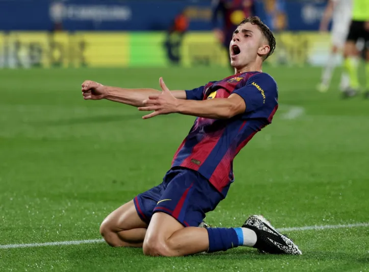 من أكاديمية "لا ماسيا" إلى الفريق الأول.. كيف حقق فيرمين لوبيز حلمه مع برشلونة؟