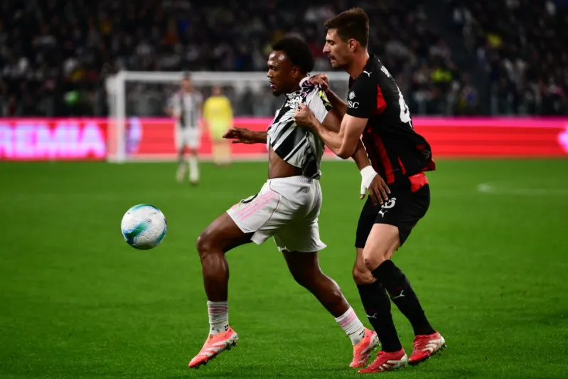 ما تشكيلة ميلان المتوقعة أمام فيورنتينا في الدوري الإيطالي اليوم؟