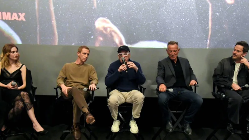 قبل طرحه في السينما السعودية.. تعرف على قصة وأبطال فيلم «Springsteen: Deliver me from Nowhere»