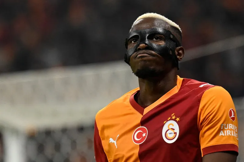 أوسمين على ردار برشلونة و فينيسيوس يفكر في باريس سان جيرمان