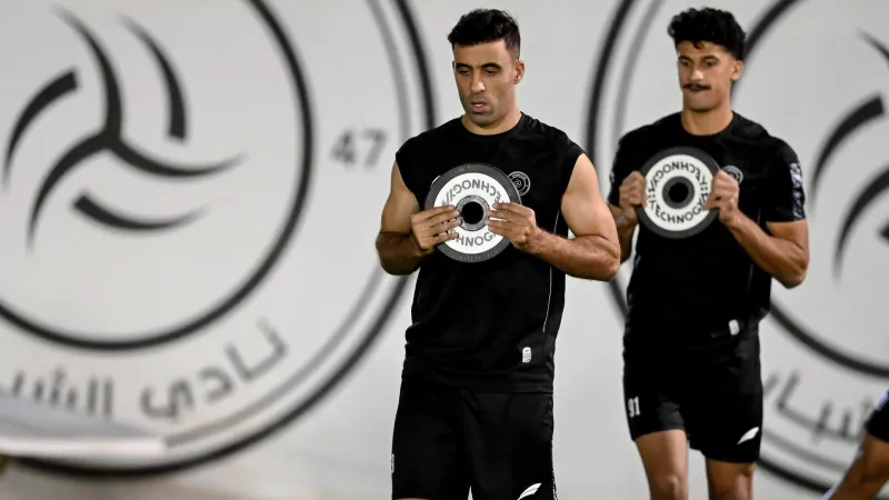 الشباب السعودي يواجه النهضة العماني في افتتاح دوري أبطال الخليج 2025