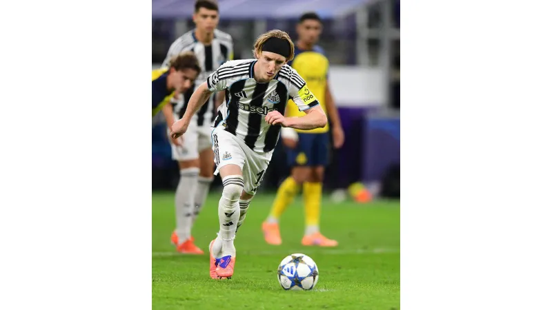 نيوكاسل ينتفض أوروبيًا ويكتسح سانت جيلواز برباعية نظيفة