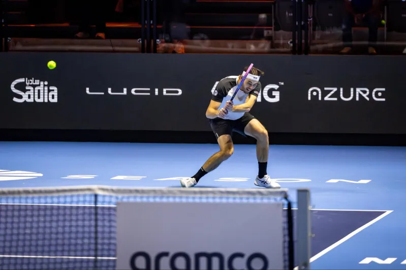 زفيريف يودّع Six Kings Slam بالخسارة السابعة على التوالي أمام فريتز