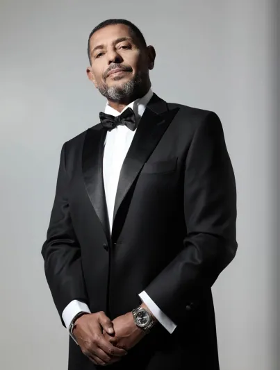 محمد عبده يرد على منتقدي هاني فرحات بـ «نكيد العوازل» (فيديو)