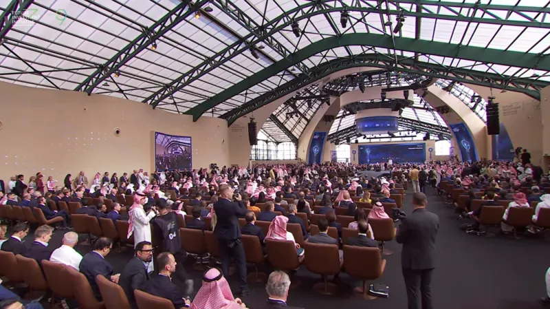 ياسر الرميان يطلق النسخة التاسعة من مؤتمر مبادرة مستقبل الاستثمار بحضور عالمي واسع