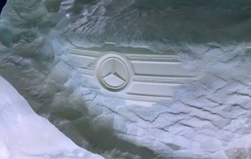 مرسيدس-بنز تفاجئ عشاقها بتصميم جديد كليًا لمقدمة "سبرينتر"