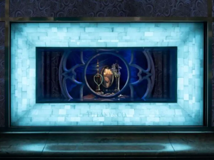 يالتعاون مع نتفليكس: تيفاني أند كو تتألق بمجوهراتها في فيلم فرانكنشتاين (فيديو)