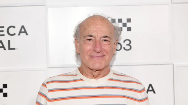 خطوة غير متوقعة من بيتر فريدمان تهز سوق العقارات الفاخرة