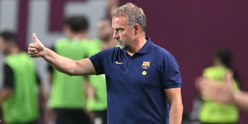 مدرب برشلونة يوجه رسالة لمشجعي الفريق بعد الخسارة أمام باريس سان جيرمان