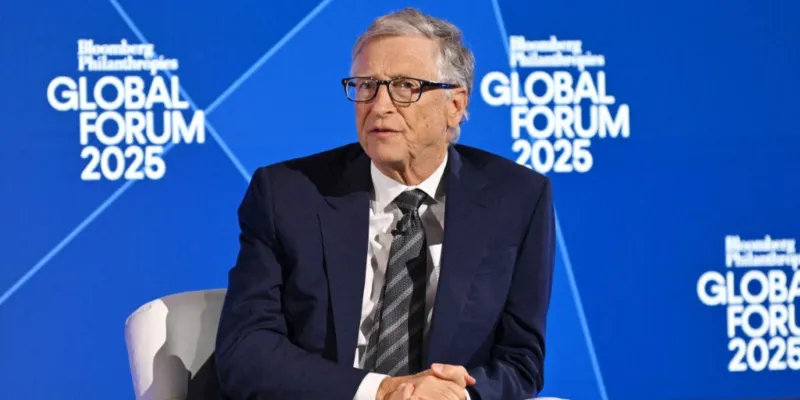 أسرار قصر بيل جيتس: مكتبة خفية ومسبح بصوت تحت الماء وتقنية مذهلة