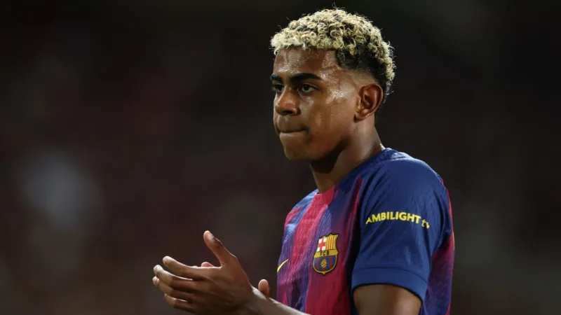 إصابة يامال تعيد إشعال الخلاف بين برشلونة والاتحاد الإسباني