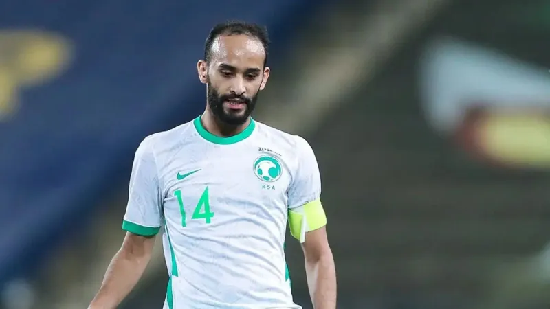 عبدالله عطيف يكشف موقفه النهائي مع الأهلي قبل عام واحد على انتهاء العقد (فيديو)