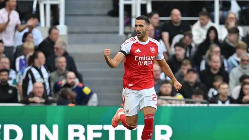 تعرف على التشكيل المتوقع لأرسنال وويست هام في ديربي لندن