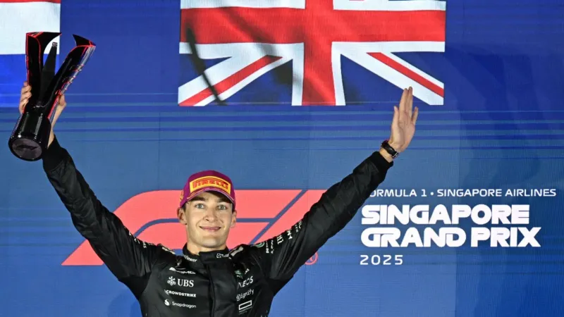 جورج راسل يقود مكلارين للفوز ولقب الصانعين في فورملا 1