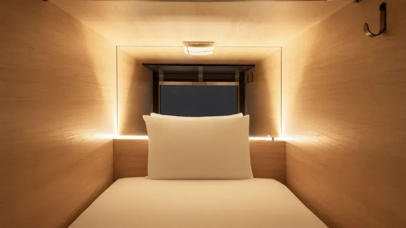 فندق كبسولات جديد يفتتح في قلب لندن ويضم 1000 وحدة نوم (فيديو)