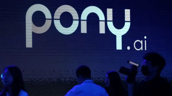 قفزة في النقل الحضري: أول سيارات أجرة ذاتية القيادة تعمل رسميًا في الصين