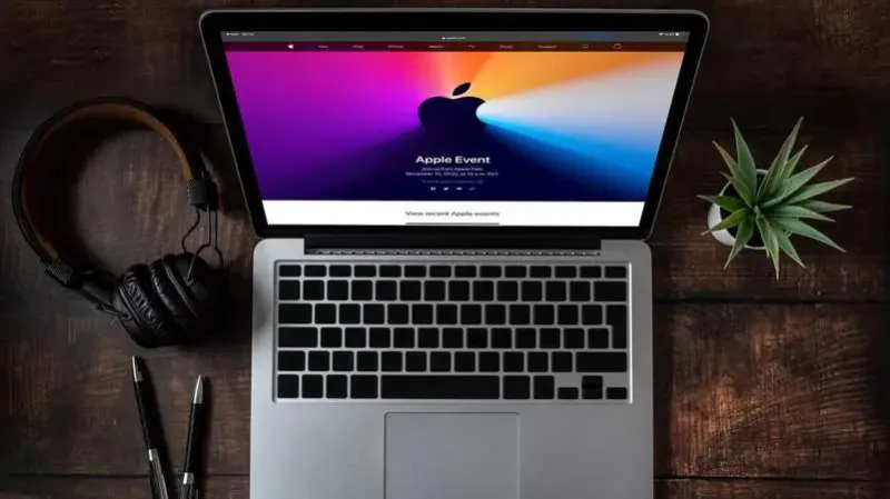 أبرز مميزات MacBook Touch.. تحول جديد في فلسفة أبل (فيديو) 