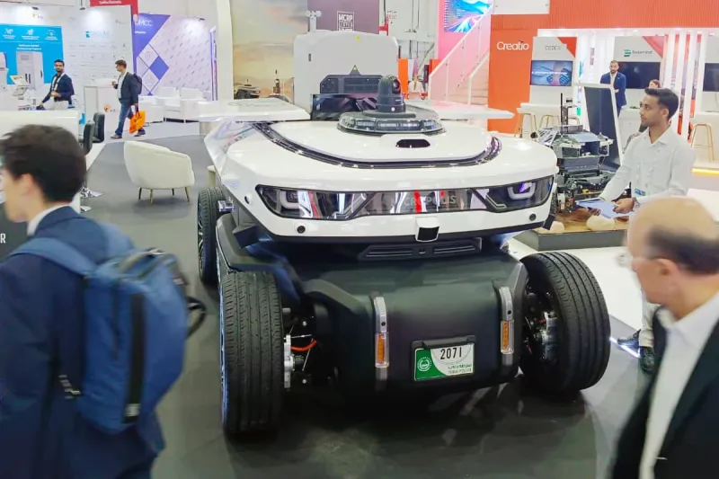 شرطة دبي تكشف عن الدورية الروبوتية ذاتية القيادة في جيتكس 2025 (فيديو)